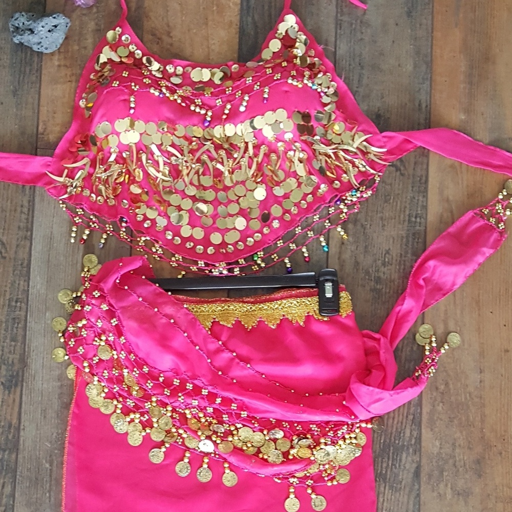 Belly dancing 3 piece outfit